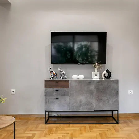 Acropolis View By A&a Residencies Apartment